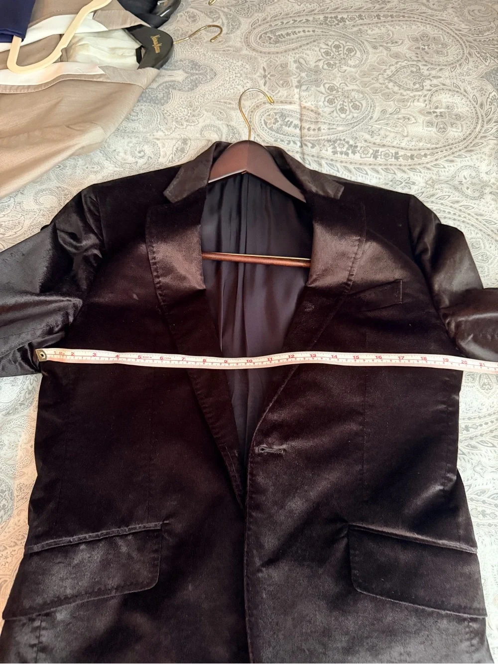 TWIST, Men's Black Velvet Blazer - Classic Single-Breasted Tailored Jacket